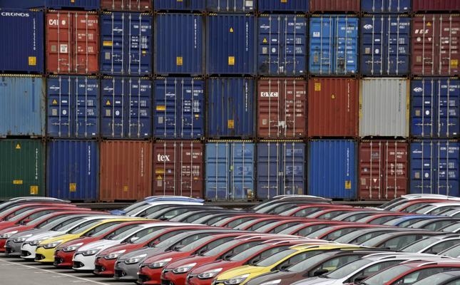 Slovenia centro logistico Koper